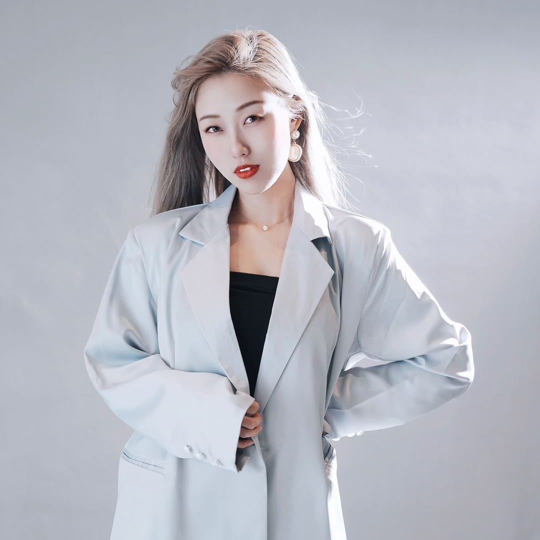 代表取締役 孫 綺若